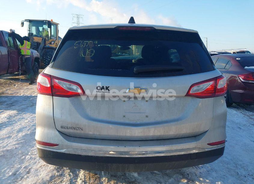 Photo 16 of 2018 Chevrolet Equinox LS (VIN 3GNAXHEV5JS563775)