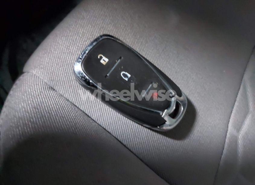 Photo 11 of 2018 Chevrolet Equinox LS (VIN 3GNAXHEV5JS584965)