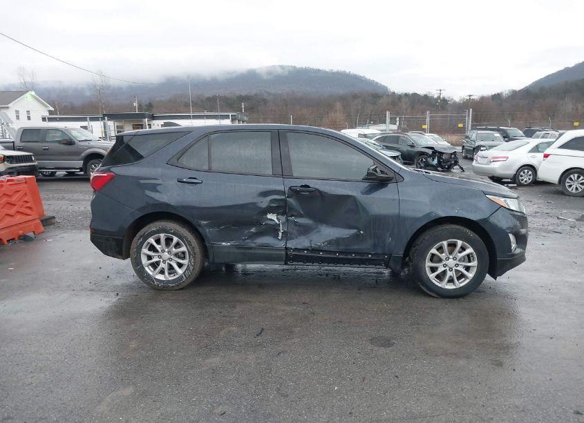 Photo 13 of 2019 Chevrolet Equinox LS (VIN 3GNAXHEV5KL251936)
