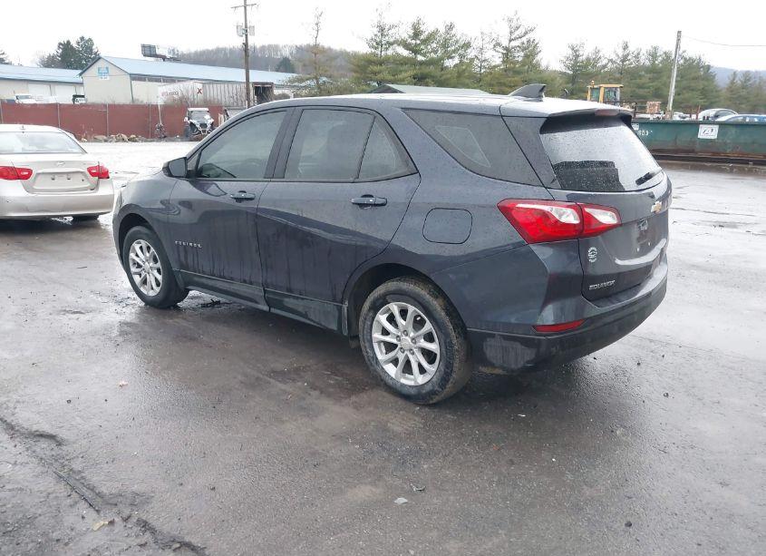 Photo 3 of 2019 Chevrolet Equinox LS (VIN 3GNAXHEV5KL251936)