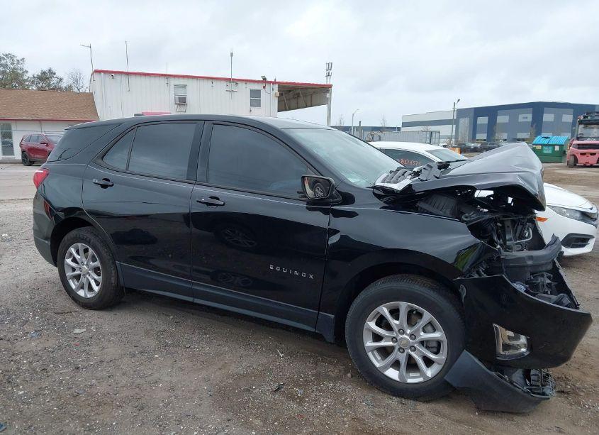 Photo 12 of 2019 Chevrolet Equinox LS (VIN 3GNAXHEV5KL270745)