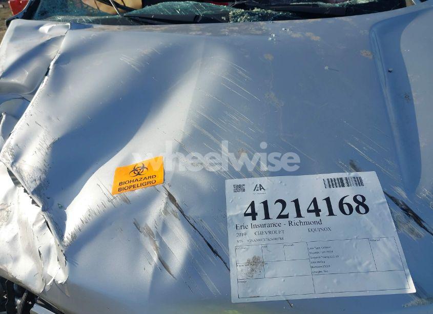 Photo 10 of 2019 Chevrolet Equinox LS (VIN 3GNAXHEV5KS680788)