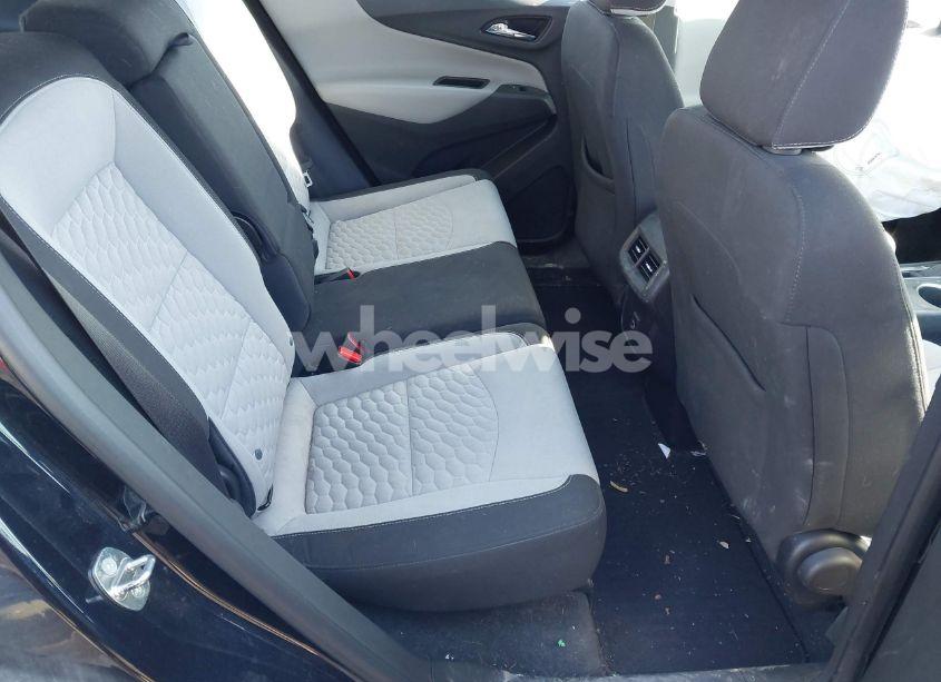Photo 8 of 2020 Chevrolet Equinox FWD LS (VIN 3GNAXHEV5LS576724)