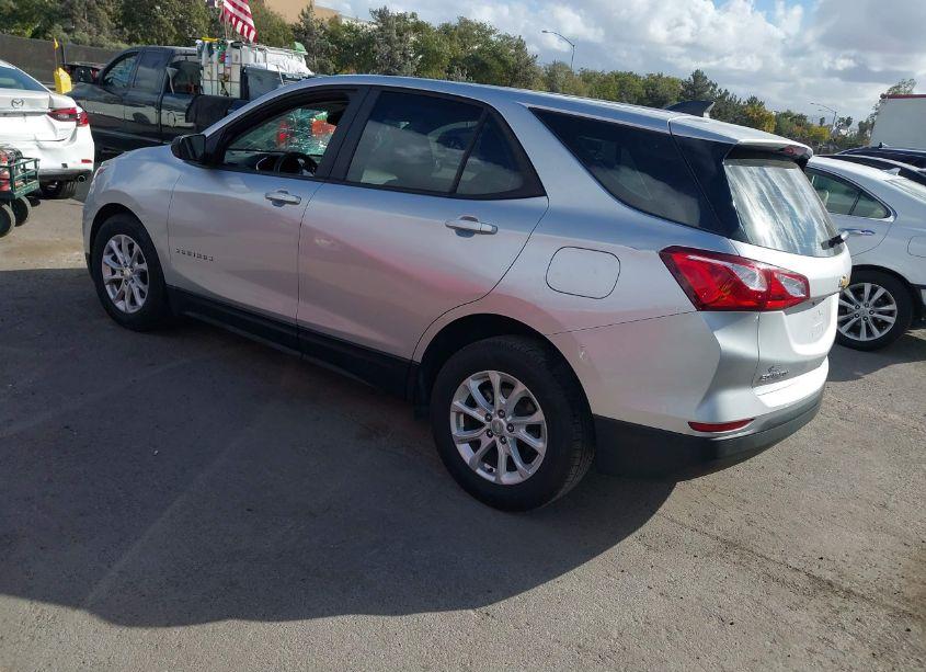 Photo 3 of 2020 Chevrolet Equinox FWD LS (VIN 3GNAXHEV5LS618051)