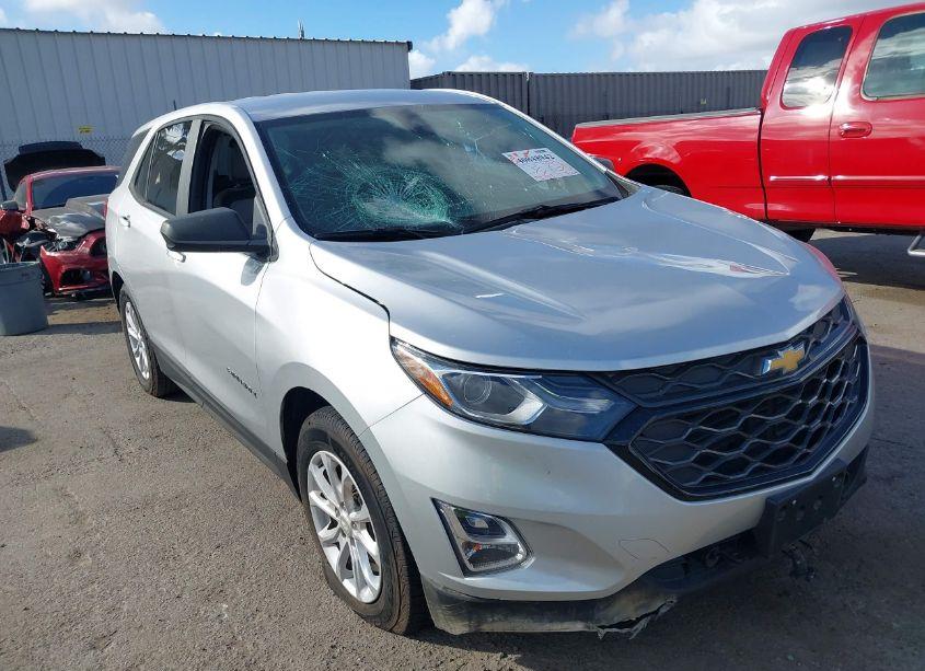 Photo 6 of 2020 Chevrolet Equinox FWD LS (VIN 3GNAXHEV5LS618051)