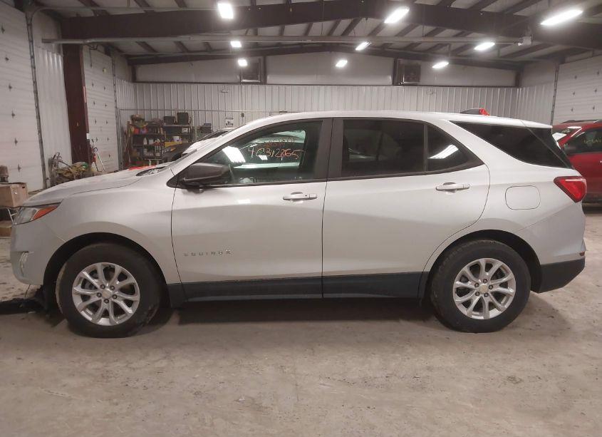 Photo 14 of 2020 Chevrolet Equinox FWD LS (VIN 3GNAXHEV5LS627946)