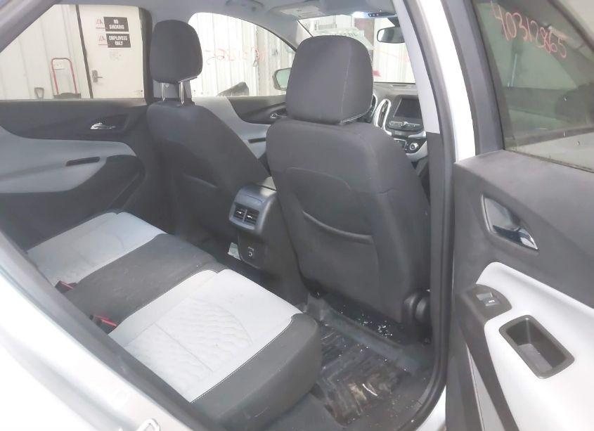 Photo 8 of 2020 Chevrolet Equinox FWD LS (VIN 3GNAXHEV5LS627946)