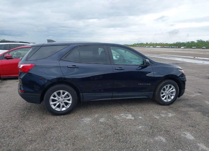 Photo 13 of 2020 Chevrolet Equinox FWD LS (VIN 3GNAXHEV5LS628840)