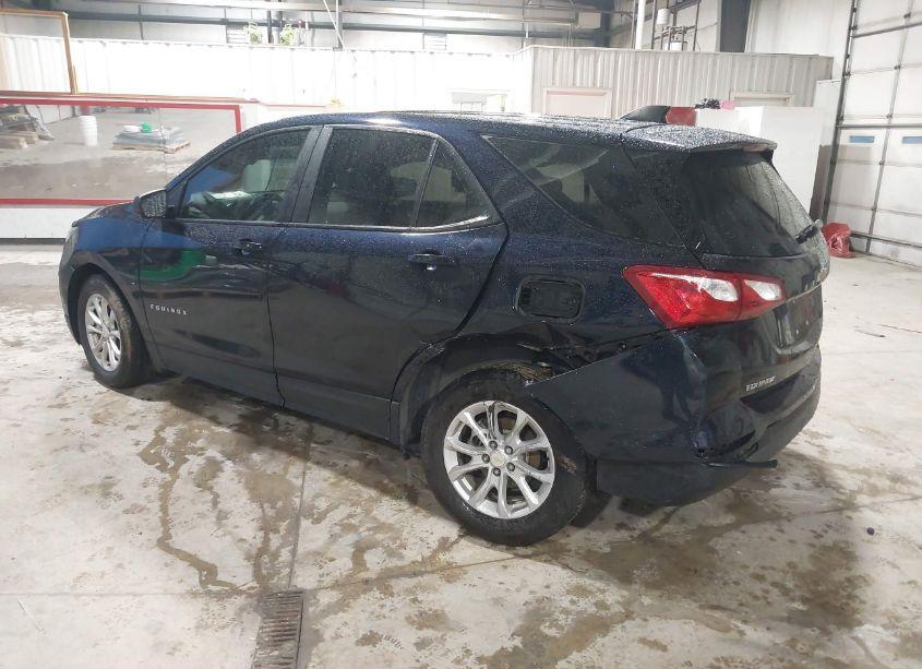 Photo 3 of 2020 Chevrolet Equinox FWD LS (VIN 3GNAXHEV5LS628885)