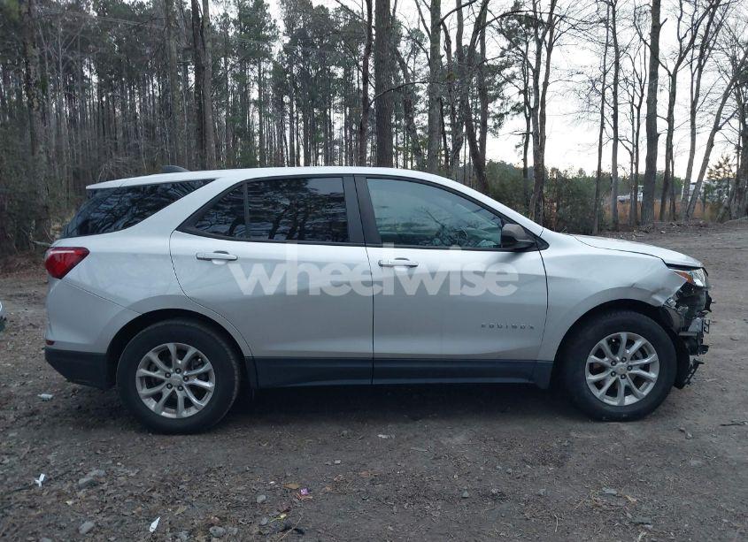 Photo 14 of 2020 Chevrolet Equinox FWD LS (VIN 3GNAXHEV5LS709062)