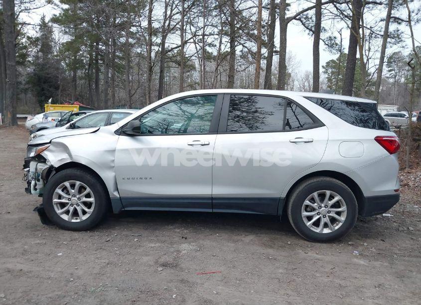 Photo 15 of 2020 Chevrolet Equinox FWD LS (VIN 3GNAXHEV5LS709062)