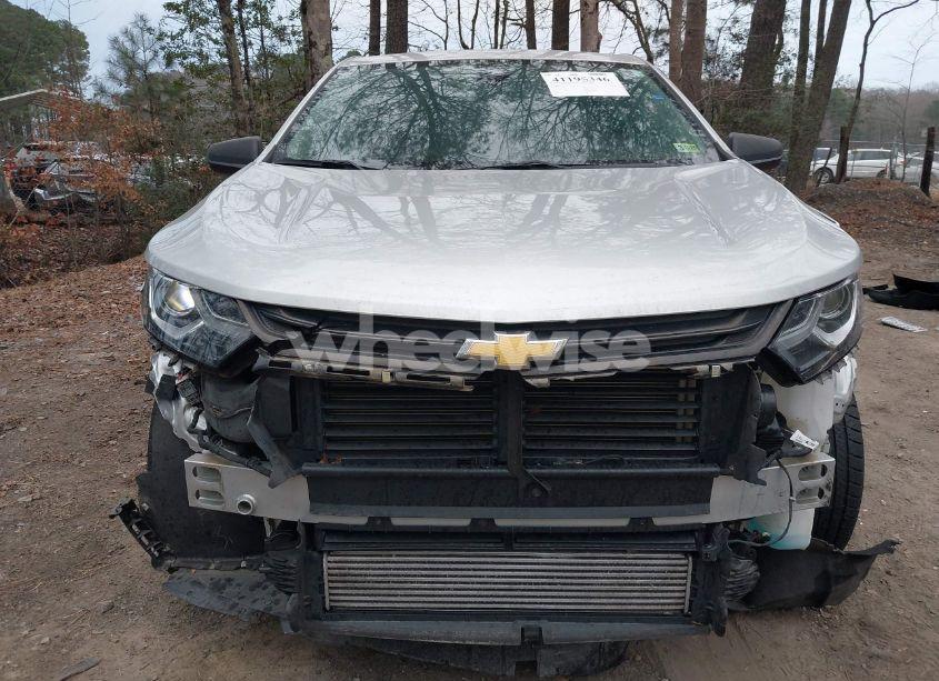 Photo 6 of 2020 Chevrolet Equinox FWD LS (VIN 3GNAXHEV5LS709062)