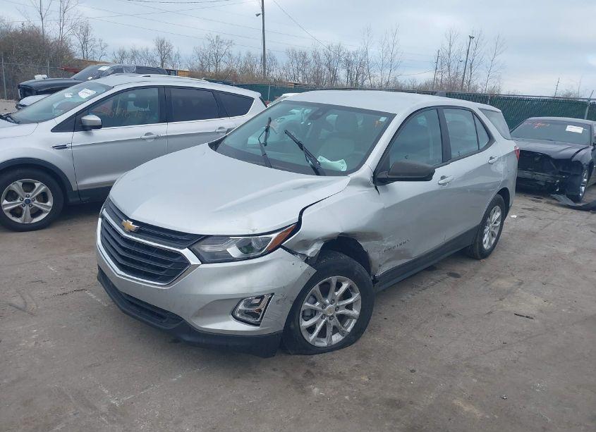 Photo 2 of 2020 Chevrolet Equinox FWD LS (VIN 3GNAXHEV5LS731014)