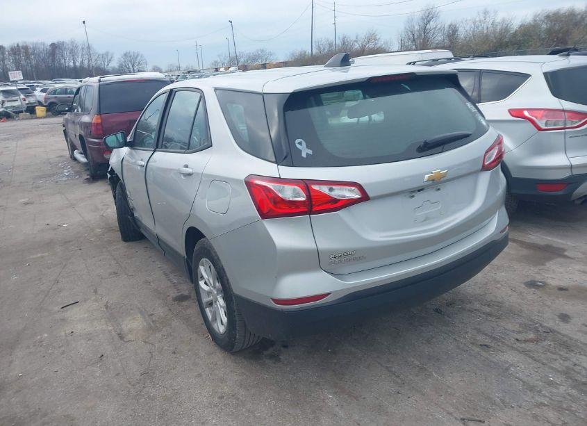 Photo 3 of 2020 Chevrolet Equinox FWD LS (VIN 3GNAXHEV5LS731014)