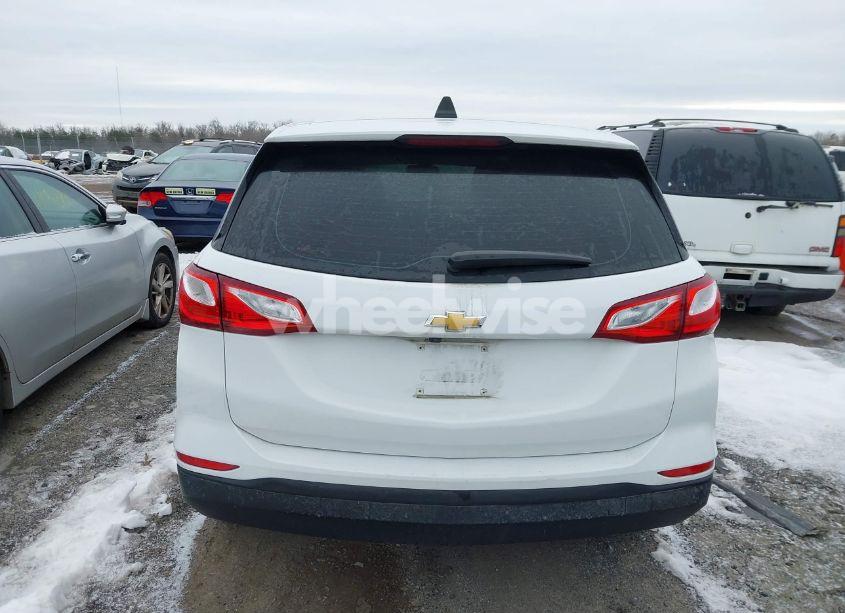 Photo 16 of 2021 Chevrolet Equinox FWD LS (VIN 3GNAXHEV5MS105027)