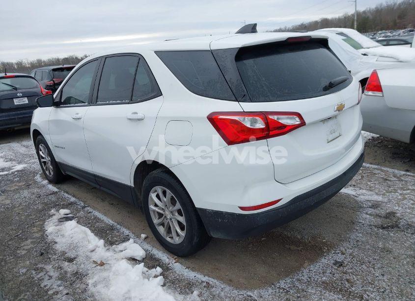 Photo 3 of 2021 Chevrolet Equinox FWD LS (VIN 3GNAXHEV5MS105027)