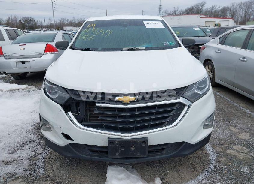 Photo 6 of 2021 Chevrolet Equinox FWD LS (VIN 3GNAXHEV5MS105027)