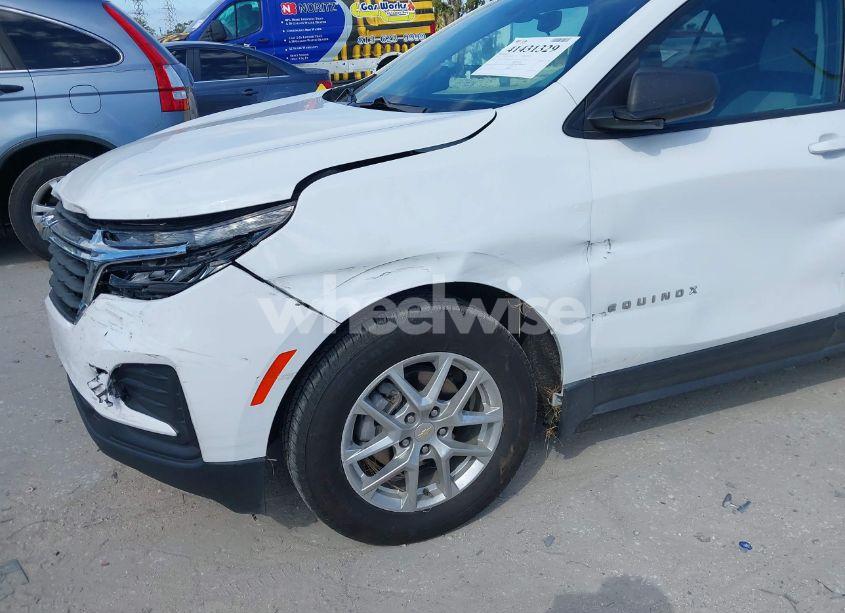 Photo 17 of 2022 Chevrolet Equinox FWD LS (VIN 3GNAXHEV5NS115459)