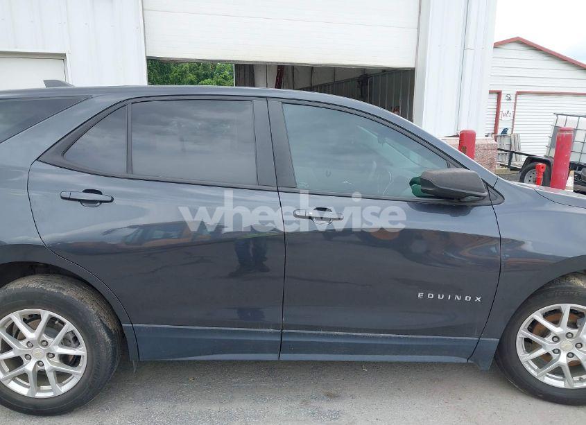 Photo 14 of 2022 Chevrolet Equinox FWD LS (VIN 3GNAXHEV5NS207459)