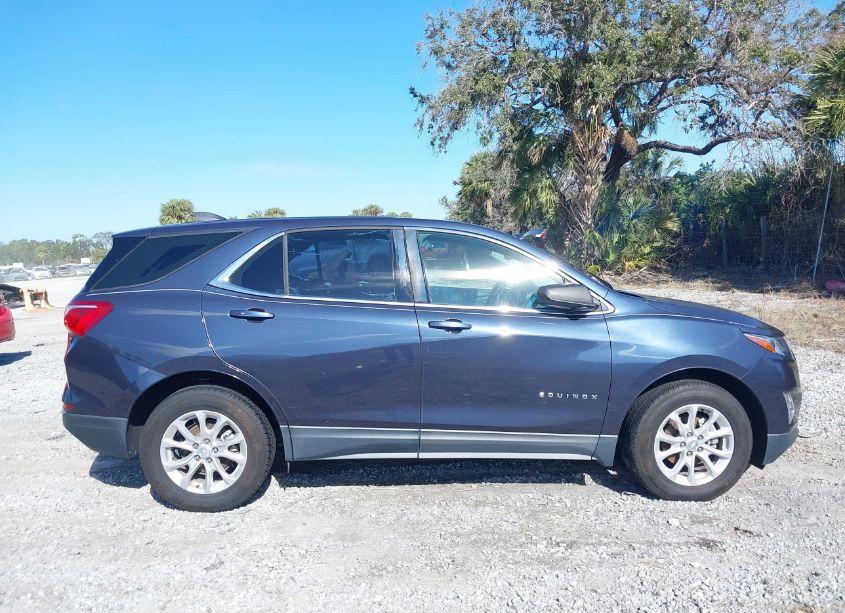 Photo 13 of 2018 Chevrolet Equinox LS (VIN 3GNAXHEV6JL102157)