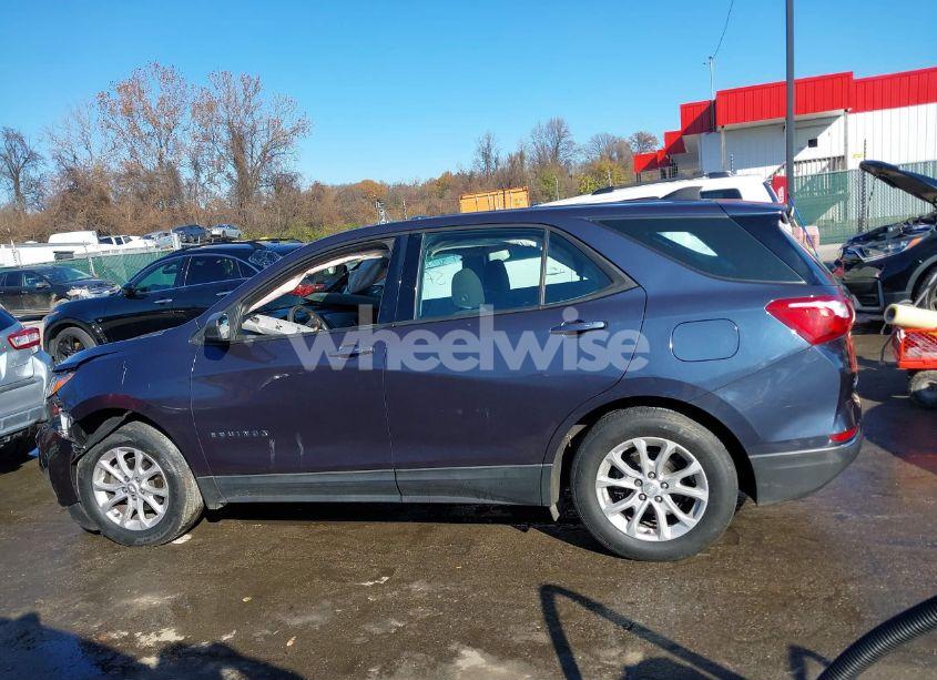 Photo 14 of 2018 Chevrolet Equinox LS (VIN 3GNAXHEV6JL116947)