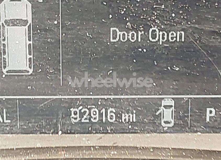 Photo 15 of 2018 Chevrolet Equinox LS (VIN 3GNAXHEV6JL116947)