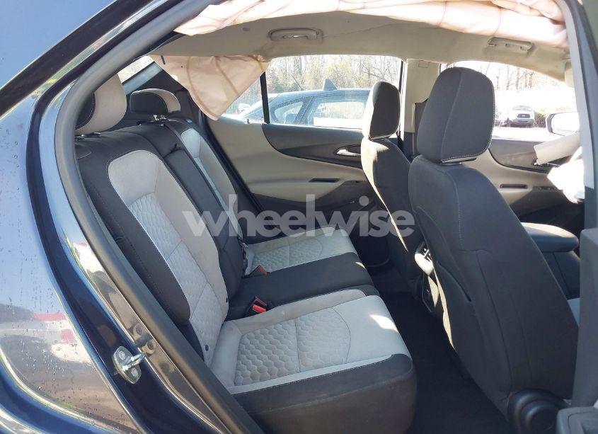Photo 8 of 2018 Chevrolet Equinox LS (VIN 3GNAXHEV6JL116947)