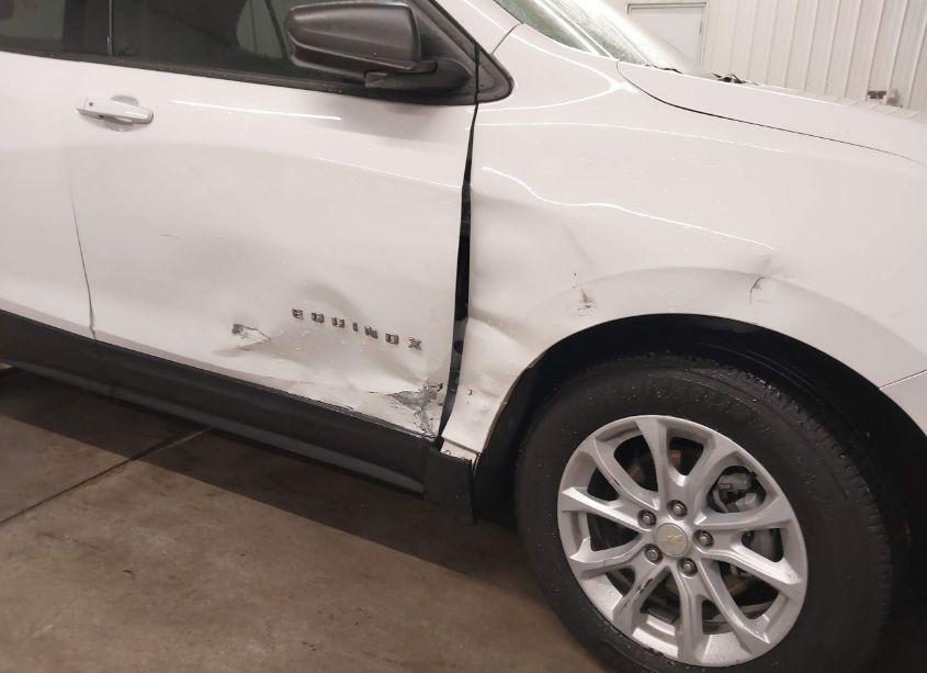 Photo 6 of 2019 Chevrolet Equinox LS (VIN 3GNAXHEV6KL265201)