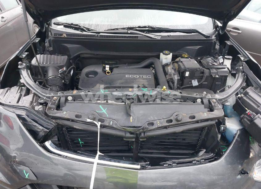 Photo 10 of 2019 Chevrolet Equinox LS (VIN 3GNAXHEV6KL287859)