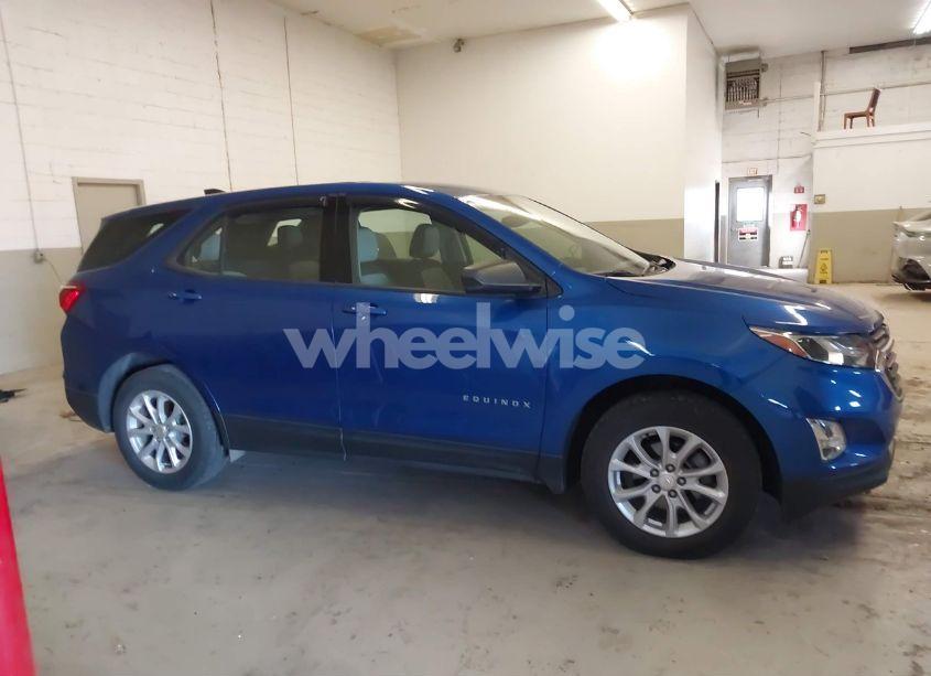 Photo 14 of 2019 Chevrolet Equinox LS (VIN 3GNAXHEV6KS552205)