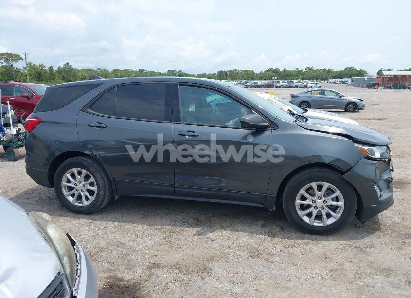 Photo 13 of 2019 Chevrolet Equinox LS (VIN 3GNAXHEV6KS659819)