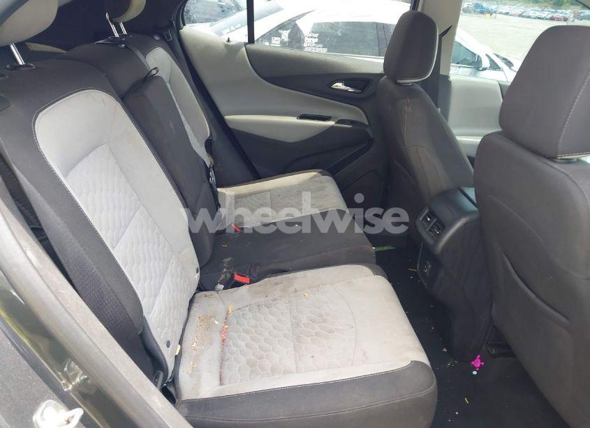 Photo 8 of 2019 Chevrolet Equinox LS (VIN 3GNAXHEV6KS659819)