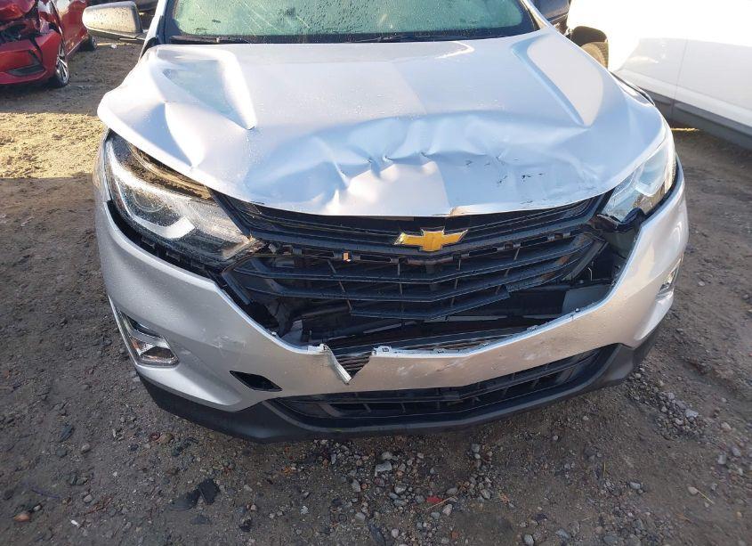 Photo 6 of 2020 Chevrolet Equinox FWD LS (VIN 3GNAXHEV6LS601047)