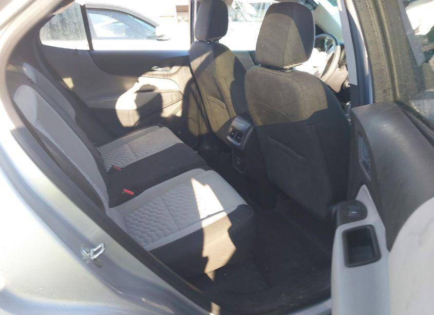 Photo 8 of 2020 Chevrolet Equinox FWD LS (VIN 3GNAXHEV6LS601047)