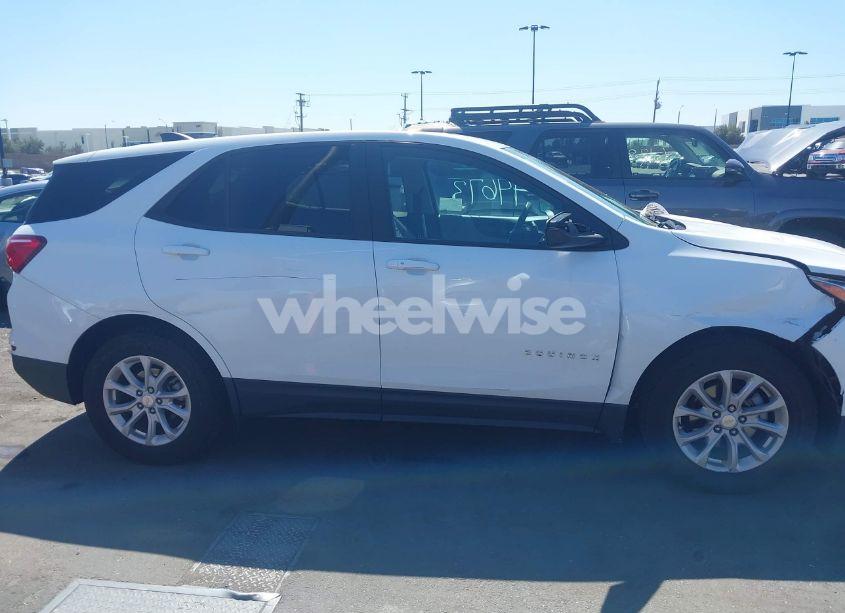 Photo 13 of 2020 Chevrolet Equinox FWD LS (VIN 3GNAXHEV6LS653973)