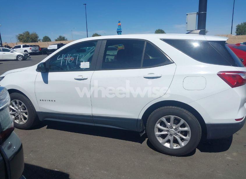Photo 14 of 2020 Chevrolet Equinox FWD LS (VIN 3GNAXHEV6LS653973)