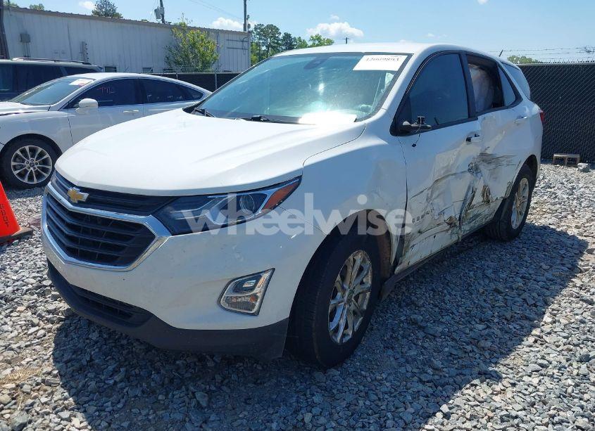 Photo 2 of 2020 Chevrolet Equinox FWD LS (VIN 3GNAXHEV6LS683703)