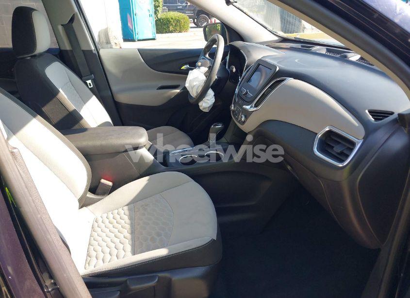 Photo 5 of 2020 Chevrolet Equinox FWD LS (VIN 3GNAXHEV6LS693678)