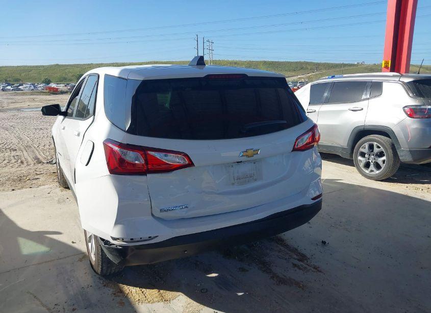 Photo 3 of 2020 Chevrolet Equinox FWD LS (VIN 3GNAXHEV6LS738117)