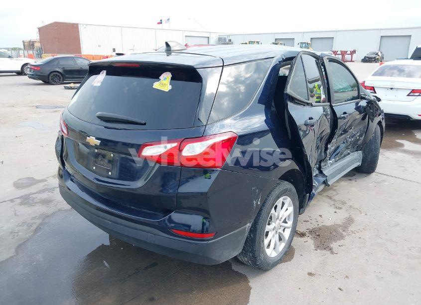 Photo 4 of 2021 Chevrolet Equinox FWD LS (VIN 3GNAXHEV6MS112567)