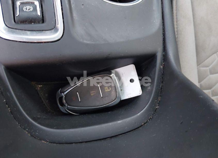 Photo 11 of 2021 Chevrolet Equinox FWD LS (VIN 3GNAXHEV6MS114173)