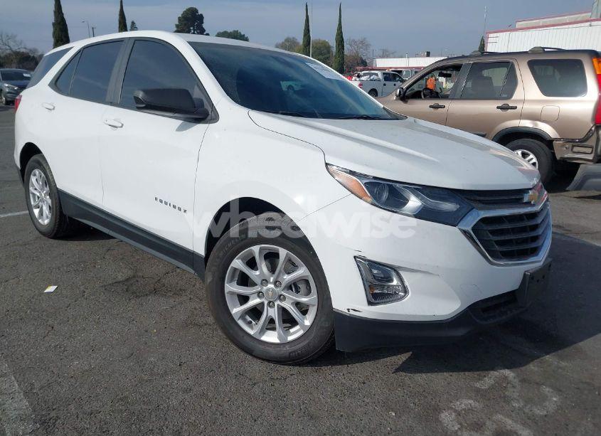 2021 Chevrolet Equinox FWD LS (VIN 3GNAXHEV6MS117977) main photo