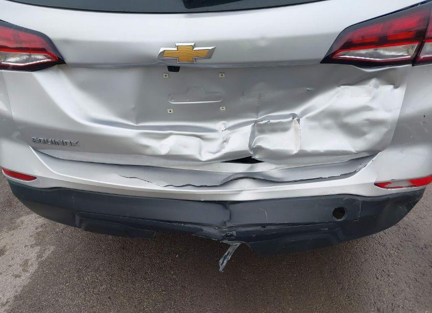 Photo 6 of 2022 Chevrolet Equinox FWD LS (VIN 3GNAXHEV6NS104373)