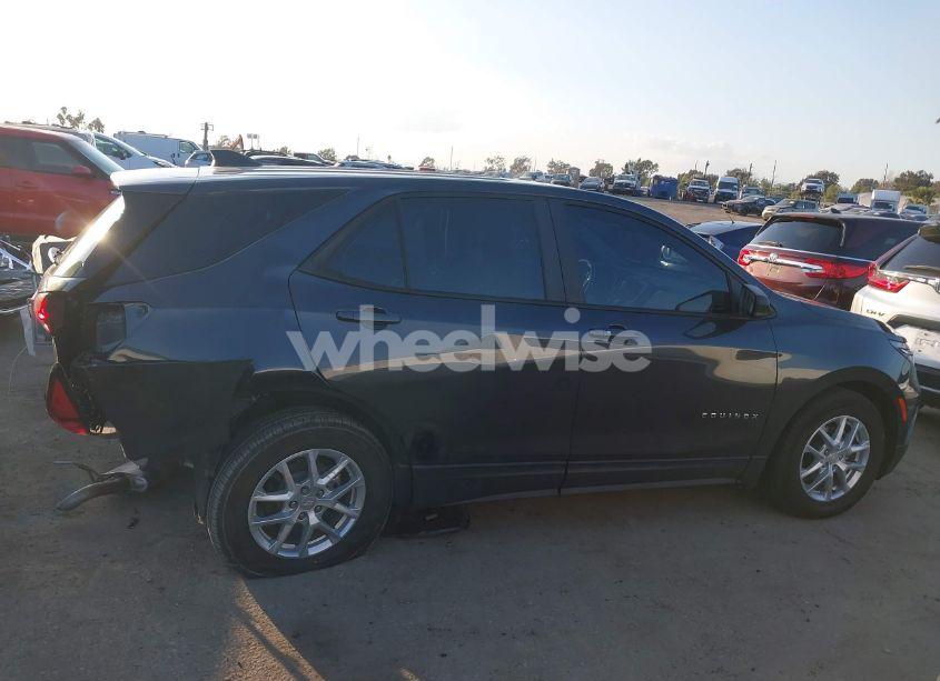 Photo 13 of 2022 Chevrolet Equinox FWD LS (VIN 3GNAXHEV6NS214680)