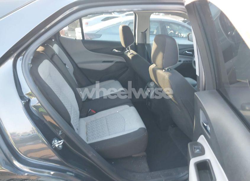 Photo 8 of 2022 Chevrolet Equinox FWD LS (VIN 3GNAXHEV6NS214680)