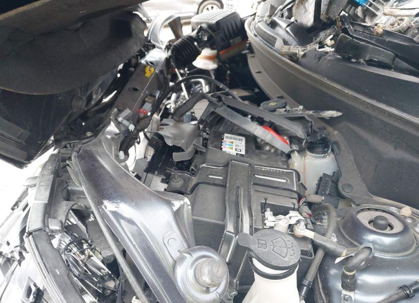 Photo 10 of 2019 Chevrolet Equinox LS (VIN 3GNAXHEV7KL297204)