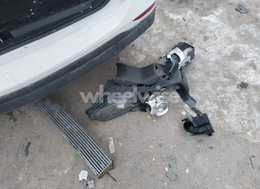 Photo 12 of 2019 Chevrolet Equinox LS (VIN 3GNAXHEV7KS659344)