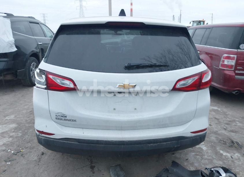 Photo 17 of 2019 Chevrolet Equinox LS (VIN 3GNAXHEV7KS659344)