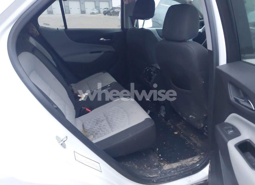 Photo 8 of 2019 Chevrolet Equinox LS (VIN 3GNAXHEV7KS659344)
