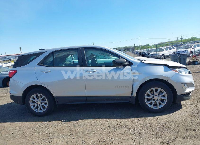 Photo 13 of 2020 Chevrolet Equinox FWD LS (VIN 3GNAXHEV7LS594089)